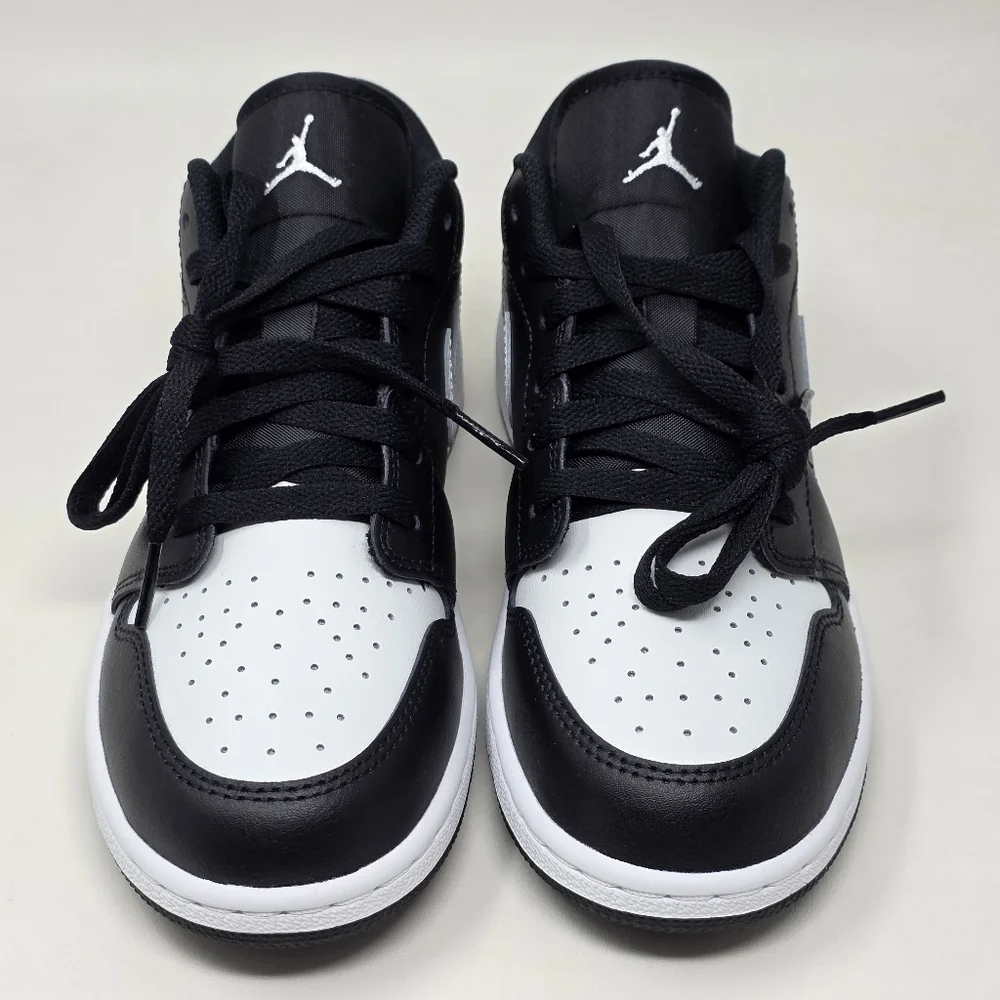 Nike GS Air Jordan 1 Low Black Summit White Sneaker 553560-043 Youth Size 5Y New